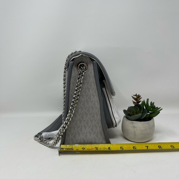 Michael Kors Regina Medium Flap Shoulder Bag Set - Picture 4 of 14